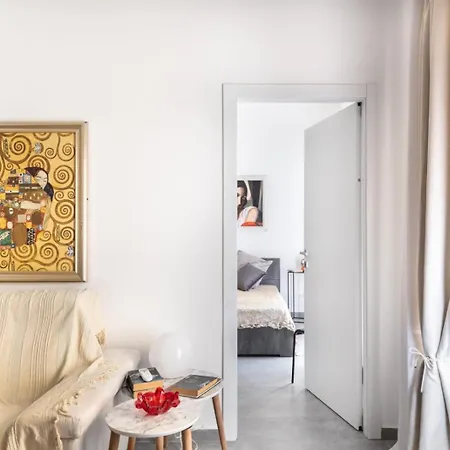 Giulia Apartment Syracuse
