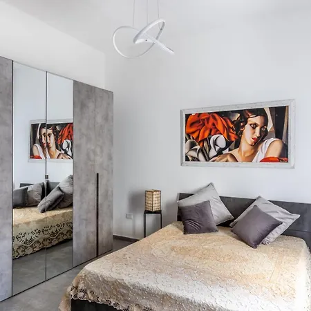 Giulia Apartment